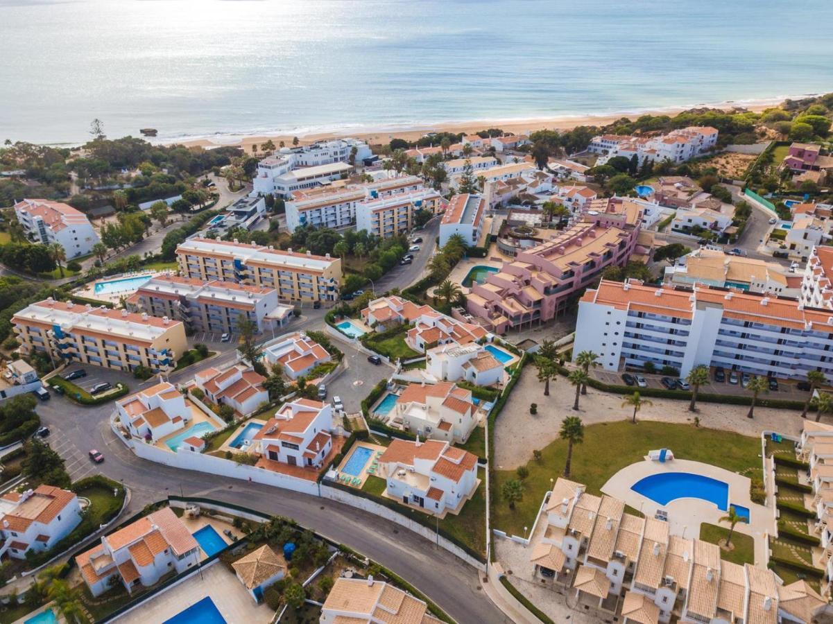 Villa 300M From Beach - By Algarkasa Albufeira Exterior photo